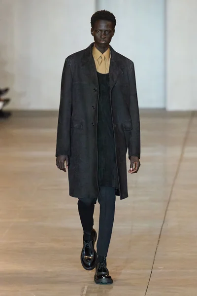 Look 52
